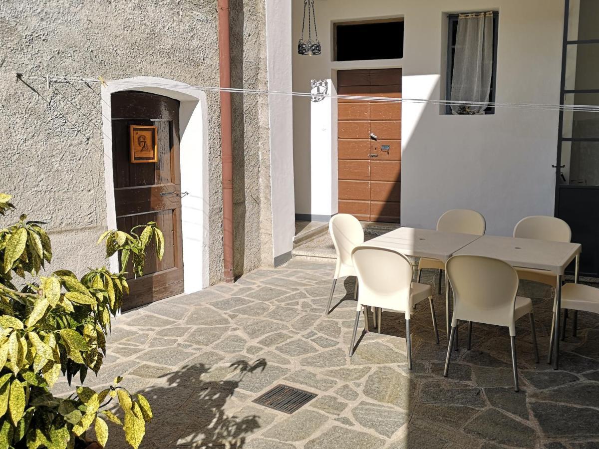 Villa La Casa Delle Zie à Menaggio Extérieur photo